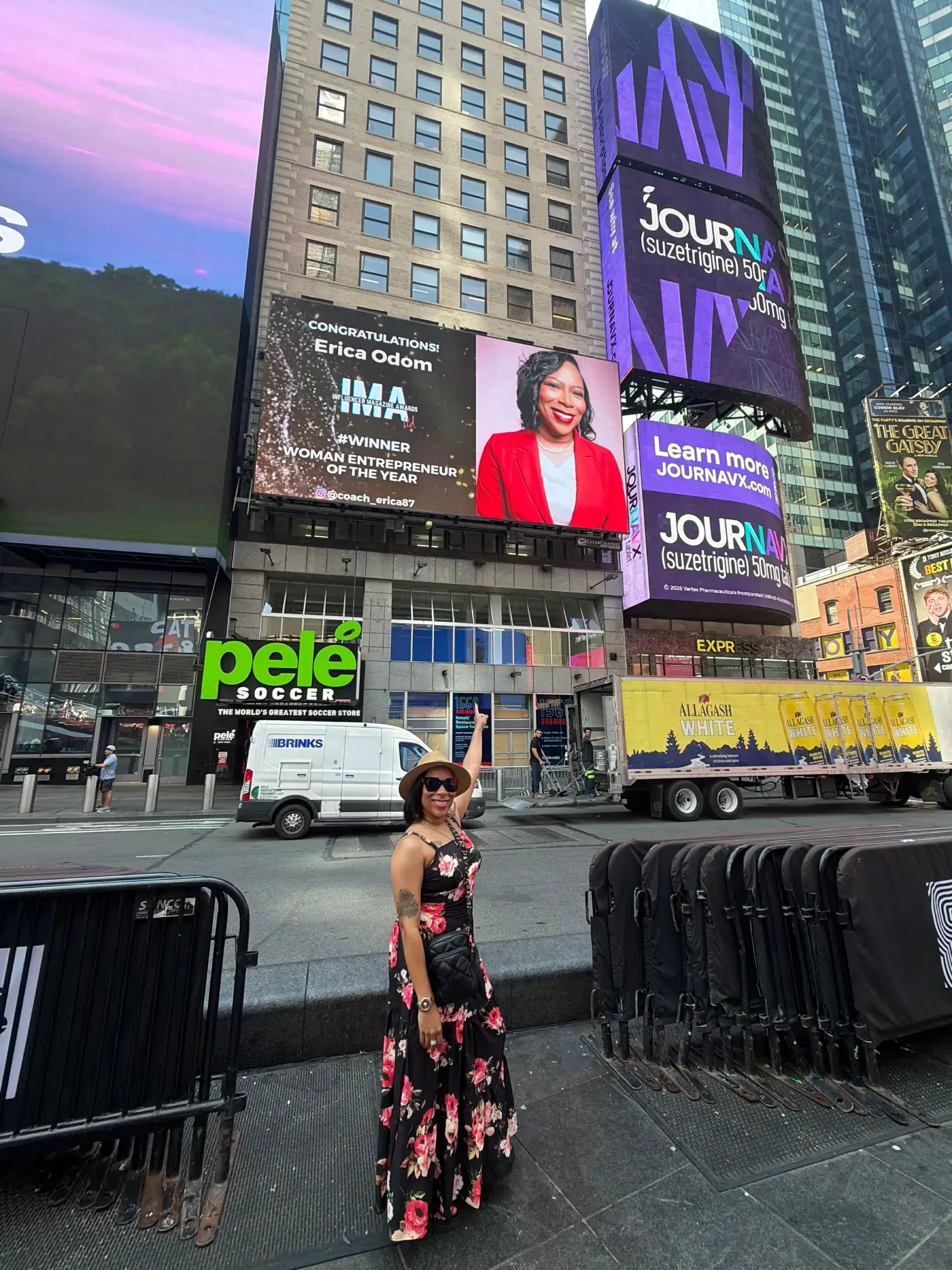 erica-odom-at-newyork-billboard